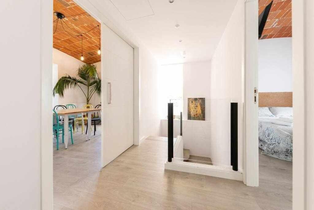 ז'ירונה Newly Renovated Room W Pool & Bikeparking מראה חיצוני תמונה