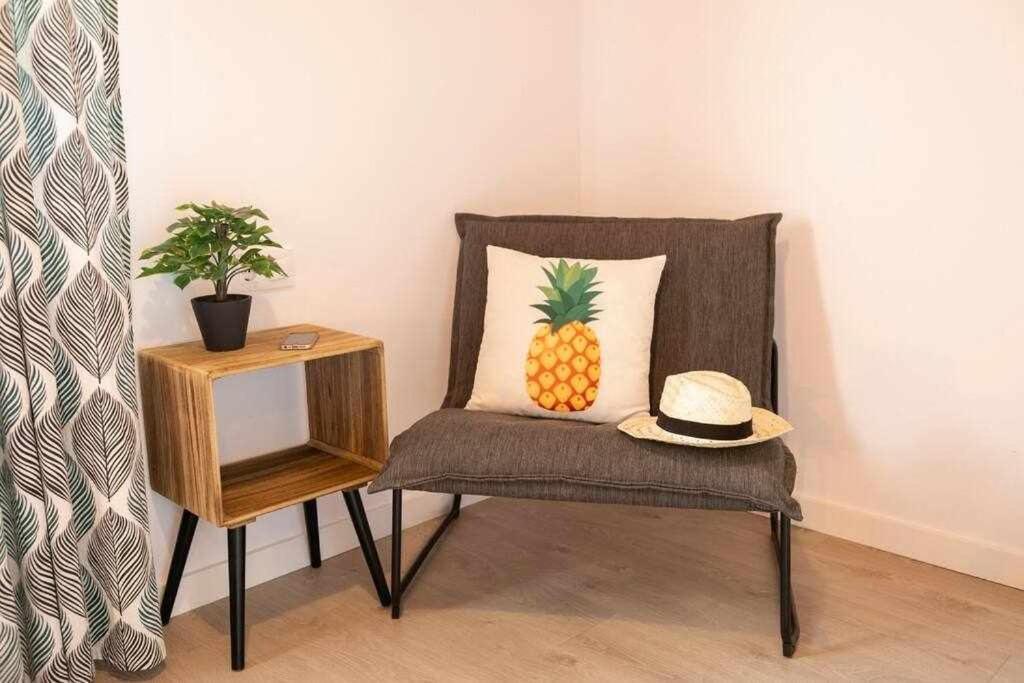 ז'ירונה Newly Renovated Room W Pool & Bikeparking חדר תמונה