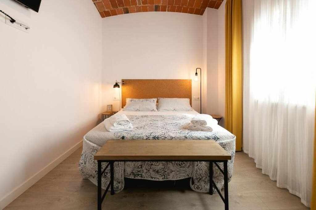 ז'ירונה Newly Renovated Room W Pool & Bikeparking חדר תמונה